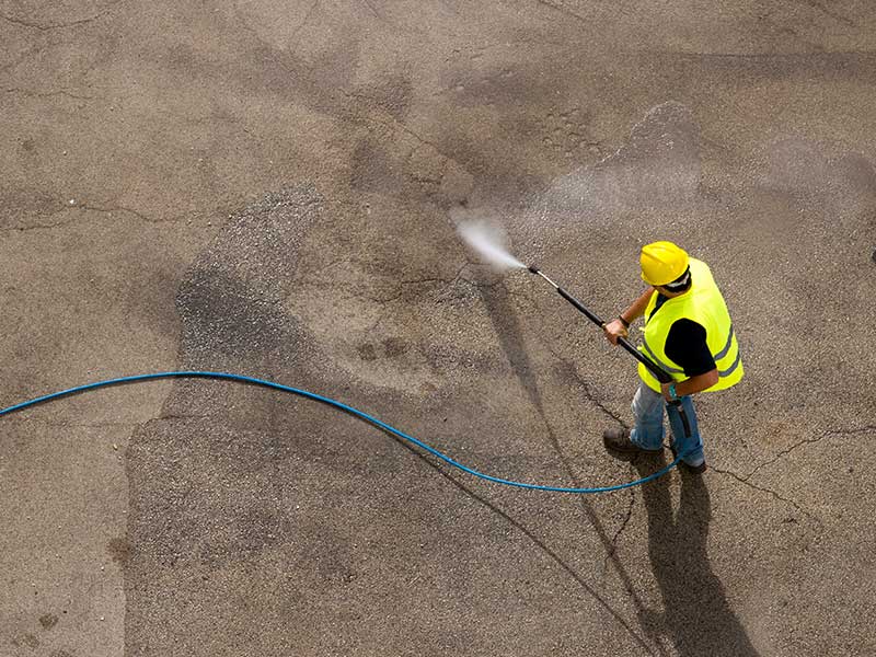 Commercial Pressure Washing - Right